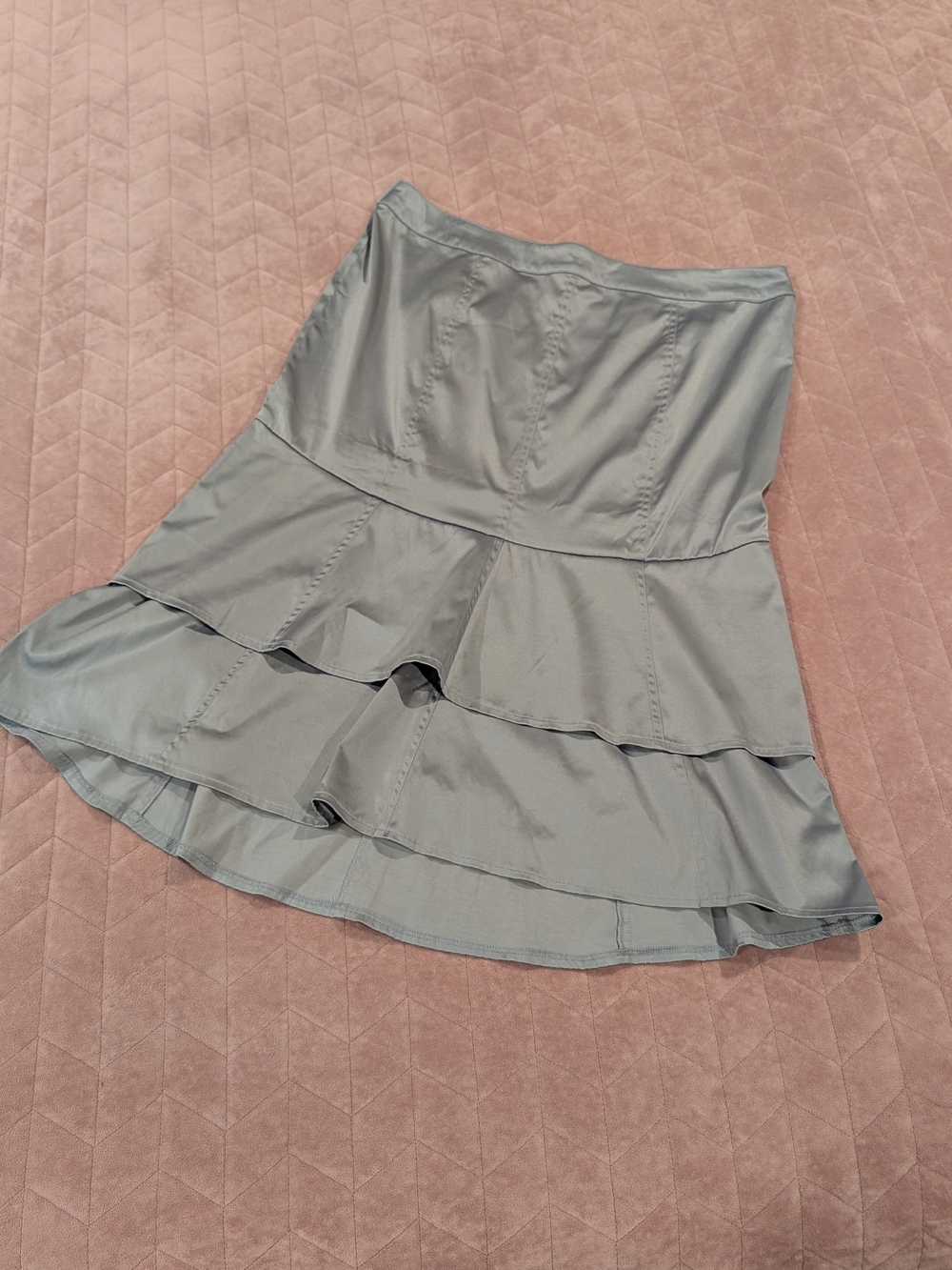 Vintage Silver Tiered Ruffle Midi Mermaid Shirt by Russel Kemp, Size 16